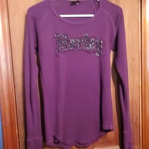 Harley Davidson Ladies M Purple Blingy top with Monkey Sleeves (thumb holes).